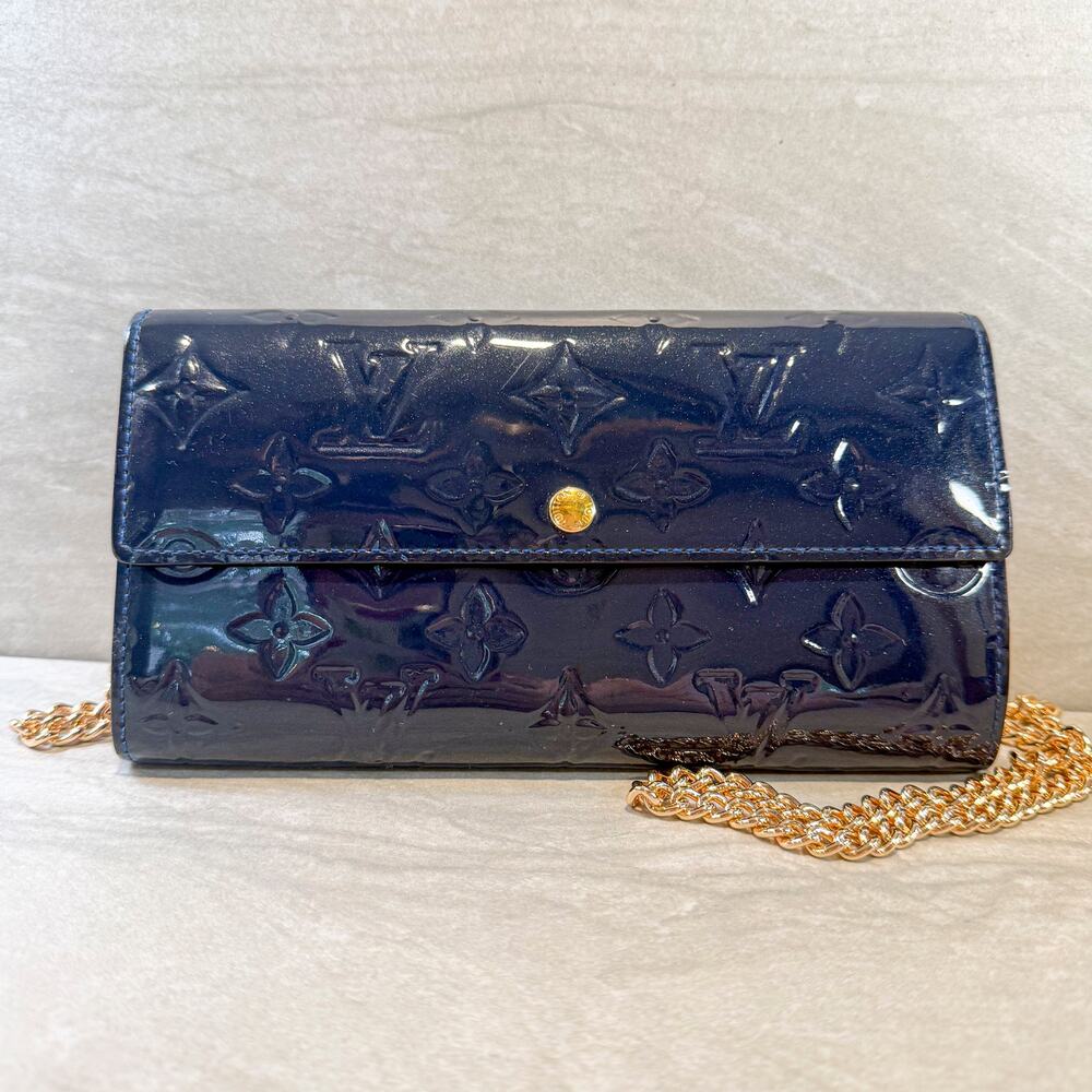 Louis Vuitton Vernis Sarah Wallet